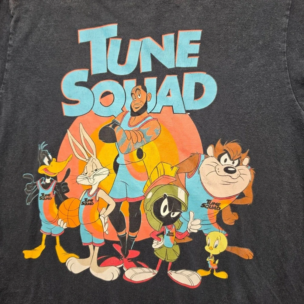 Tune Squad Shirt Short Sleeve Crew Neck Black Looney Tunes Cartoons Space Jam M